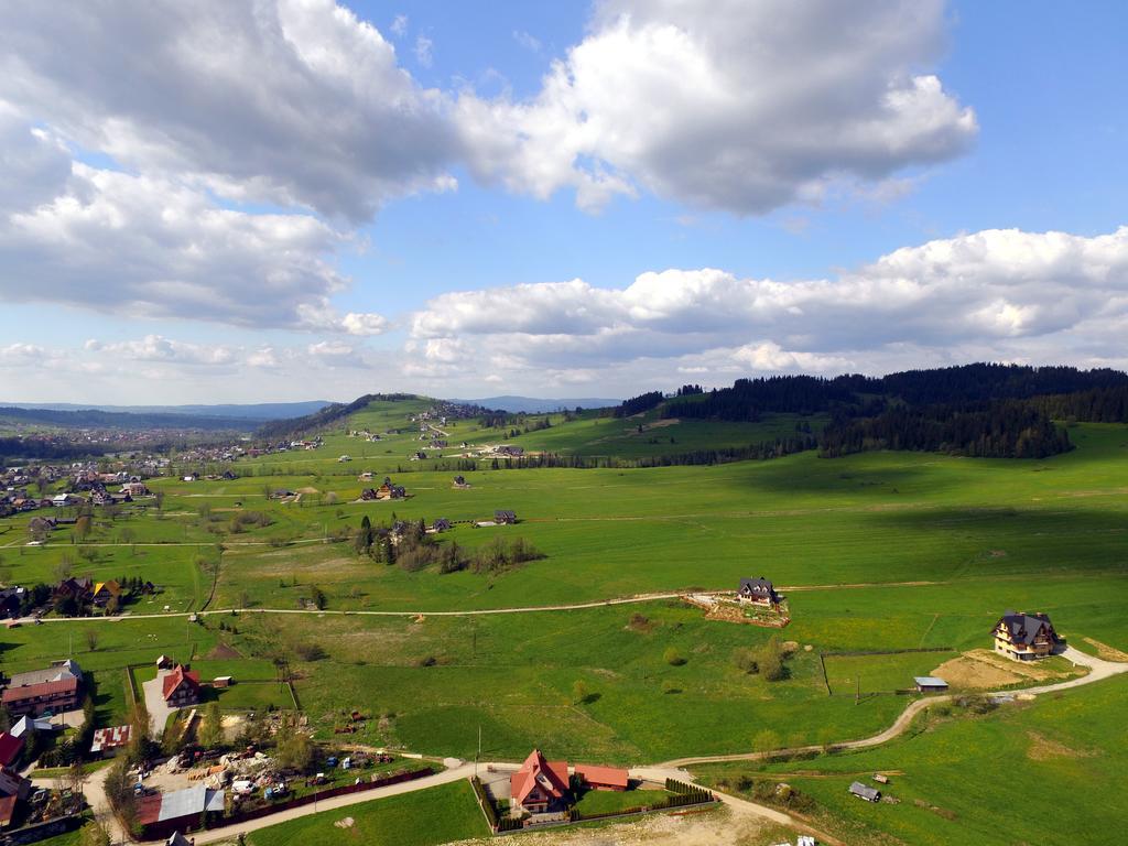 Czarna Jagoda Чарна-Гура Экстерьер фото