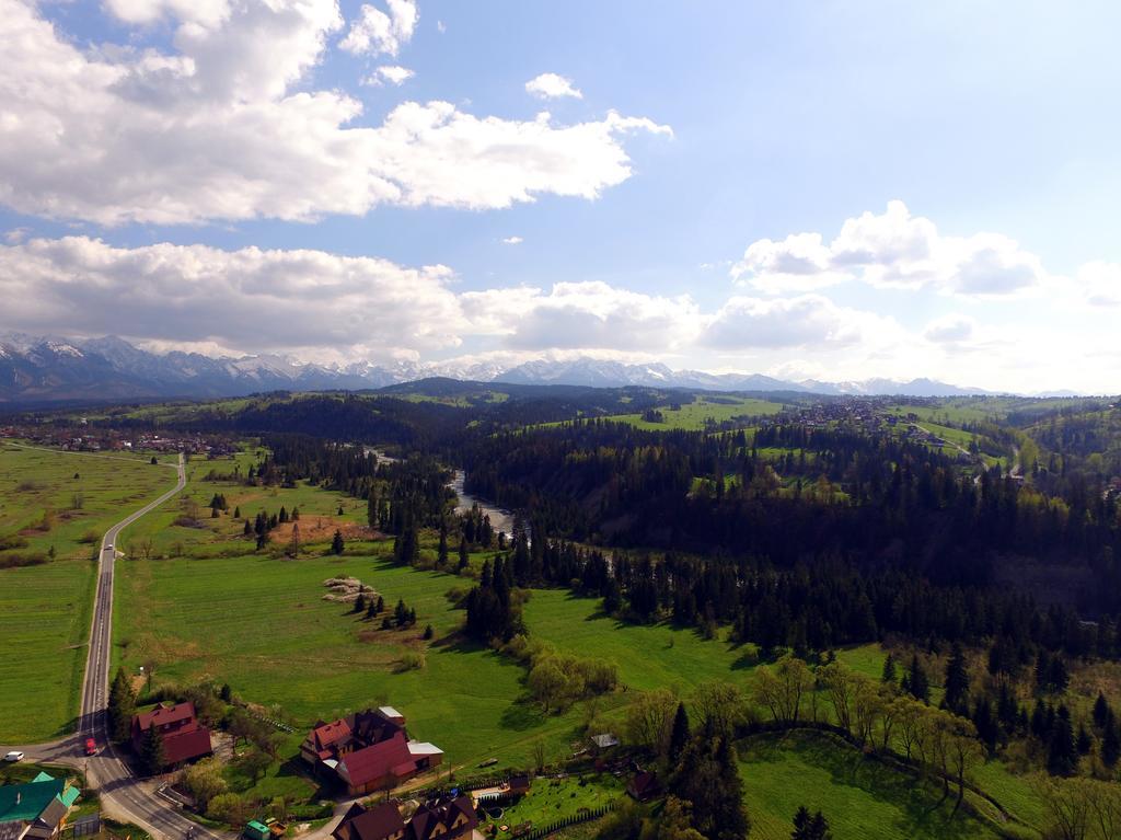 Czarna Jagoda Чарна-Гура Экстерьер фото