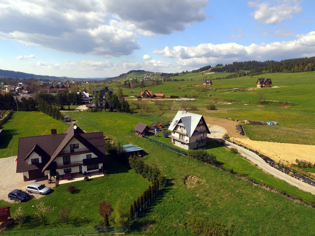 Czarna Jagoda Чарна-Гура Экстерьер фото